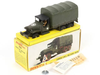Lot 288 - DINKY TOYS (FRANCE) (1)