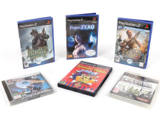 Lot 15 - SONY (JAPON) (6)