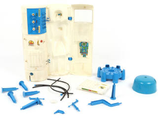 Lot 185 - MECCANO (FRANCE) (2)