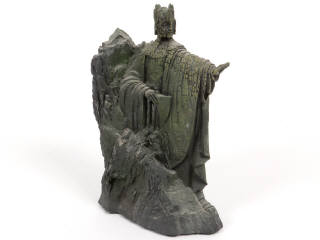 Lot 95 - SIDESHOW COLLECTIBLES (USA) (2)
