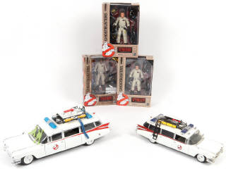 Lot 249 - DIVERS (5)