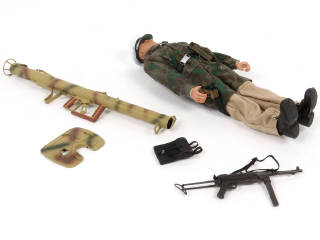 Lot 200 - 21st CENTURY TOYS (CHINE) (1)