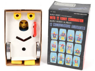 Lot 33 - DIVERS (HONG KONG) (1)