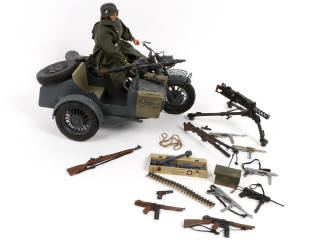 Lot 94 - CENTURY TOYS (USA) (1)