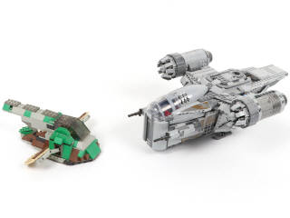 Lot 228 - LEGO (DANEMARK) (2)