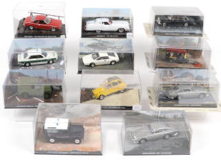 Lot 330 - UNIVERSAL HOBBIES (CHINE) (11)