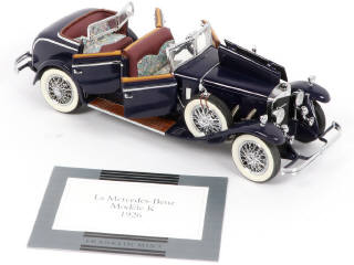 Lot 48 - FRANKLIN MINT (USA) (2)