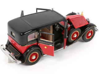 Lot 46 - FRANKLIN MINT (USA) (2)