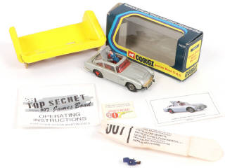 Lot 191 - CORGI TOYS (GB) (1)