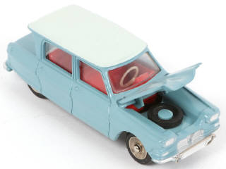 Lot 364 - DINKY TOYS (FRANCE) (1)