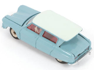 Lot 364 - DINKY TOYS (FRANCE) (1)