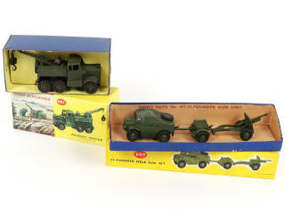 Lot 355 - DINKY TOYS (GB) (2)