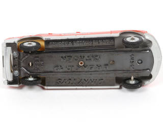 Lot 327 - DINKY TOYS (FRANCE) (1)