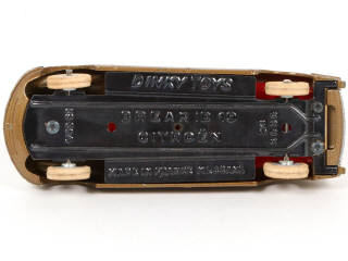 Lot 338 - DINKY TOYS (FRANCE) (1)