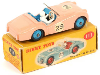 Lot 284 - DINKY TOYS (GB) (1)
