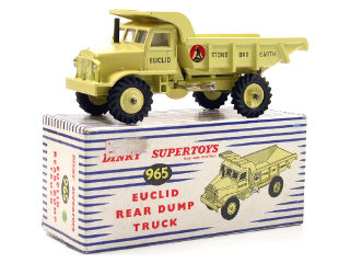 Lot 605 - DINKY TOYS GB (1)
