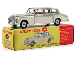 Lot 591 - DINKY TOYS GB (1)