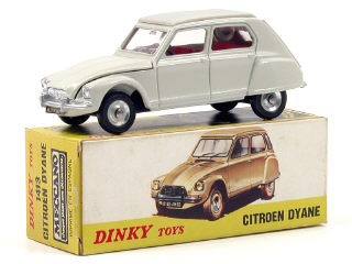Lot 758 - DINKY TOYS FRANCE (1)
