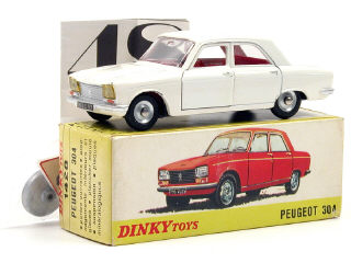 Lot 749 - DINKY TOYS FRANCE (1)