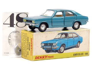 Lot 754 - DINKY TOYS FRANCE (1)