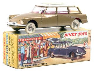 Lot 684 - DINKY TOYS FRANCE (1)