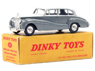 Lot 673 - DINKY TOYS FRANCE (1)