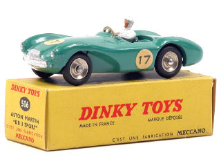 Lot 656 - DINKY TOYS FRANCE (1)
