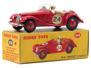 Lot 579 - DINKY TOYS (GB) (1)