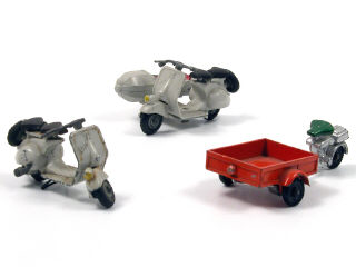 Lot 433 - DALIA & TEKNO (3)