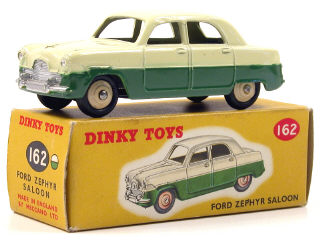 Lot 587 - DINKY TOYS (GB) (1)