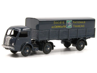 Lot 797 - DINKY TOYS (FRANCE) (1)