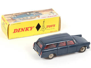 Lot 245 - DINKY TOYS (FRANCE) (1)