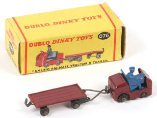 Lot 258 - DINKY TOYS (GB) (1)