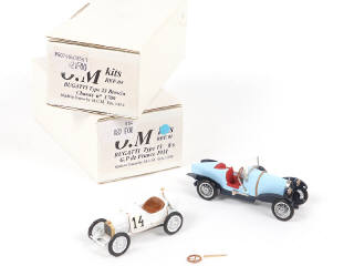 Lot 181 - O.M KIT (FRANCE) (2)