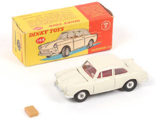 Lot 264 - DINKY TOYS (GB) (1)