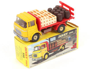 Lot 313 - DINKY TOYS (FRANCE) (1)