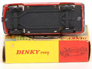 Lot 276 - DINKY TOYS (GB) (1)