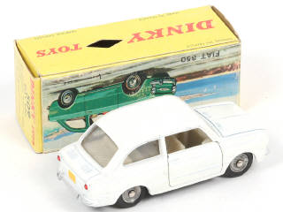 Lot 301 - DINKY TOYS (FRANCE) (1)