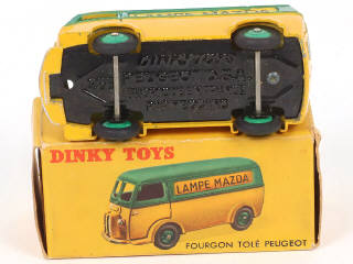 Lot 304 - DINKY TOYS (FRANCE) (1)