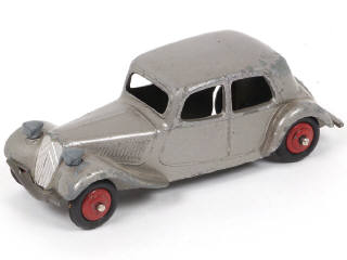 Lot 297 - DINKY TOYS (FRANCE) (1)