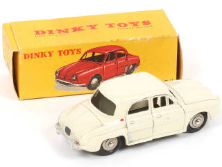 Lot 325 - DINKY TOYS (FRANCE) (1)
