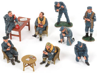 Lot 16 - KING & COUNTRY'S (8)