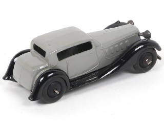 Lot 381 - DINKY TOYS (GB) (1)