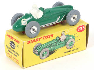 Lot 392 - DINKY TOYS (GB) (1)