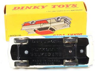 Lot 322 - DINKY TOYS (FRANCE) (1)