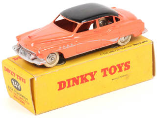 Lot 330 - DINKY TOYS (FRANCE) (1)
