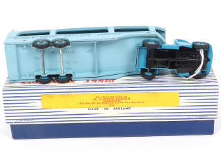 Lot 414 - DINKY TOYS (GB) (1)