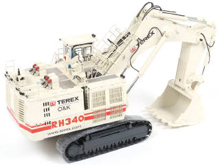 Lot 64 - BRAMI SCALEMODELS (1)