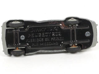 Lot 302 - DINKY TOYS (FRANCE) (1)