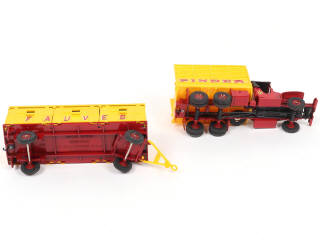 Lot 373 - DINKY TOYS (FRANCE) (1)